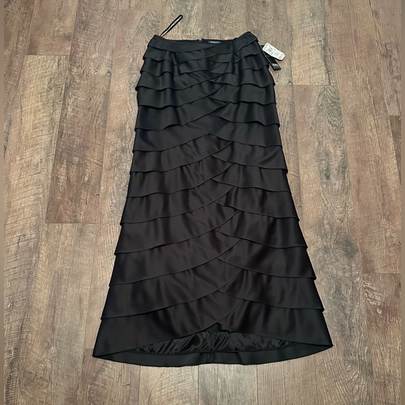 Formal Tiered Maxi Skirt NWT by ADRIANNA PAPELL - Picture 6 of 13
